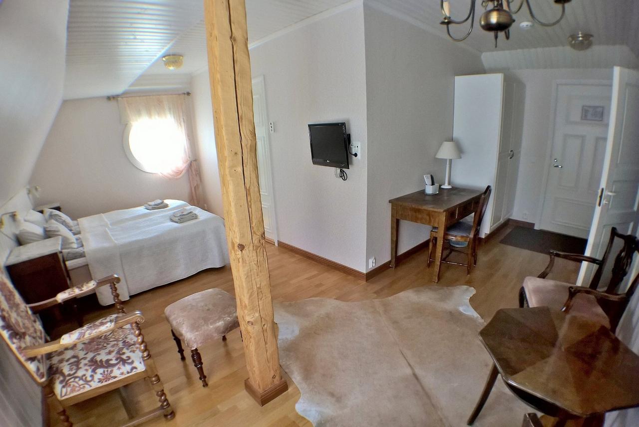 Vaeaeksyn Apteekinmajoitus Exterior foto